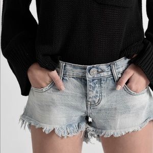 denim shorts low rise
